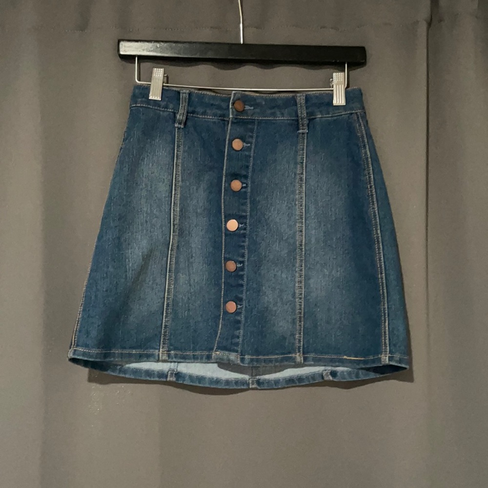 jean Love, Fire skirt